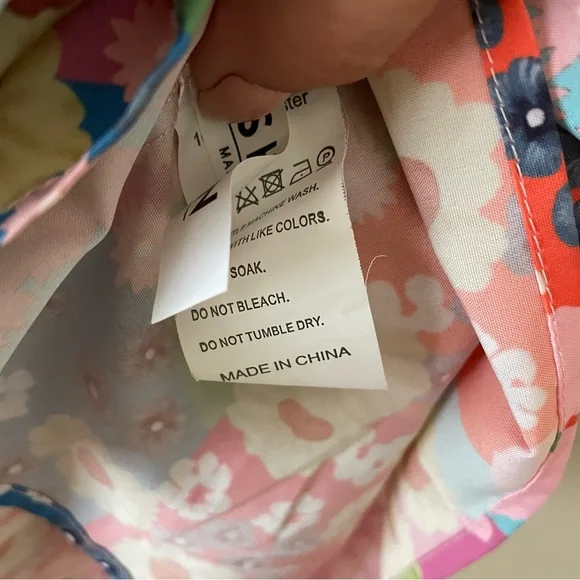 SHEIN flower power dress / poof sleeve in large flower dress. Hippie boho - Picture 4 of 5